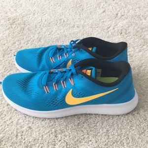 New Men’s Nike Running shoes size 12 w/o box